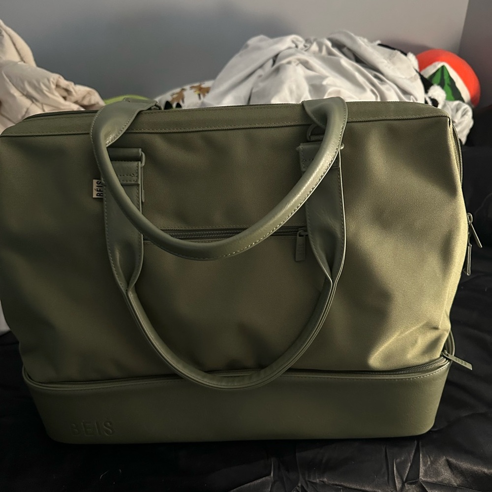 Beis Weekender Bag